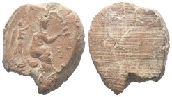 Tesserae. Römische Kaiserzeit.

 Tontessera. 1. Jhdt. v. - 2. Jhdt. n. Chr.
Vs: Tyche auf Fels nach rechts sitzend, hinter ihr eine Nike nach recht...