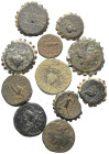 Griechische Münzen - Lots.


Verschiedene Herrscher (Königreich der Seleukiden).

Lot (11 Stück): Bronze; ca. 3. - 1. Jhdt. v. Chr.

Sehr schön...