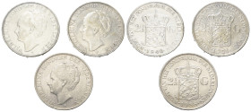 Europa - Lots.


Niederlande. Königreich. 
Wilhelmina (1890 - 1948).

Lot (3 Stück, Silber): 
2 1/2 Gulden 1931, 1938 und 1940.

Darunter Sch...