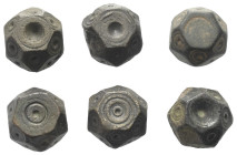 Islam - Lots.


Lot (6 Stück, Bronze): Handelsgewichte zu 5 maghrebinischen Dirhems, 13.-17. Jhdt.

Sehr schön und besser.

Verkauft wie besehe...