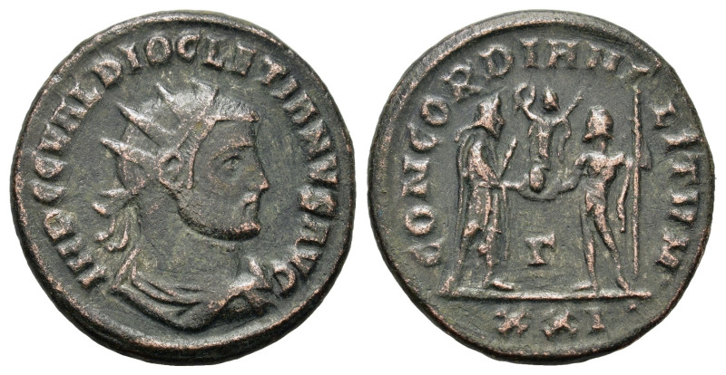 Diocletian (284-305). Æ Radiate (20,9mm, 4.5g). Heraclea. Radiate, draped and cu...