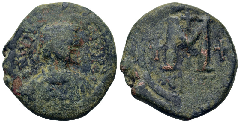 Justinian I (527-565). Æ 40 Nummi (26,9mm, 16.3g). Nicomedia, AD 527-538. Diadem...