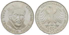 Germany. 200th Anniversary of the birth of Carl Friedrich Gauss. 5 Mark 1977 J (29mm, 11,2g). KM 145.