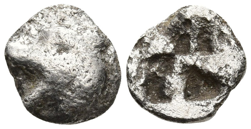 IONIA. Phokaia. (Circa 521-478 BC)
AR Hemiobol (7.7mm 0.37g)
Obv: Head of grif...