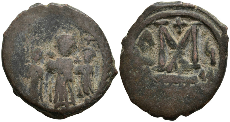 Heraclius, Heraclius Constantine and Martina (610-641 AD)
AE Follis (23.9mm 7.2...