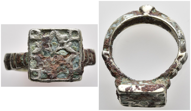 Ancient Ring
(8.59g 27.3mm diameter)