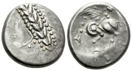 Celtic, Tetradrachm, Kugelreiter type circa 170-150 BC, AR 22.00 mm., 10.41 g.
Laureate head of Zeus l. Rev. Horseman advancing l. Kostial, Lanz 110....