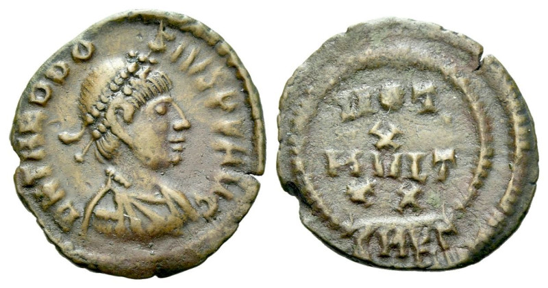 Theodosius I, 379-395 AE4 Heraclea 378-383, Æ 14.00 mm., 0.92 g.
Pearl-diademed...