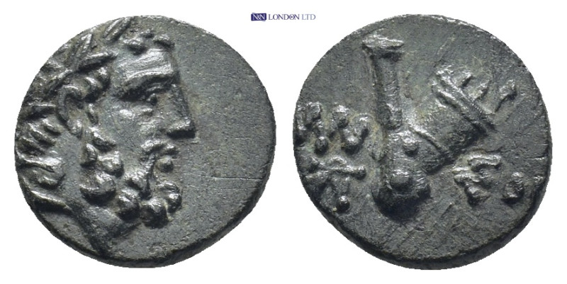 PONTUS.Amisos.(Circa 85-65 BC).Ae. (11mm, 1.29 g) Obv : Head of Zeus right. Rev ...