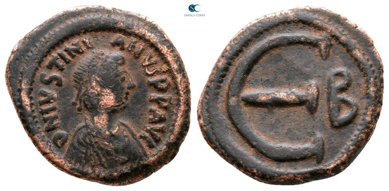 Justinian I AD 527-565. Constantinople
Pentanummium Æ

20 mm, 3,59 g



N...