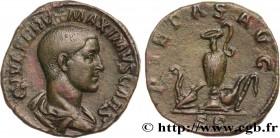 MAXIMUS CAESAR
Type : Sesterce 
Date : automne 
Date : 236 
Mint name / Town : Rome 
Metal : copper 
Diameter : 29,5 mm
Orientation dies : 11 h...