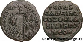 CONSTANTINE VII and ZOE
Type : Follis 
Date : 914-919 
Mint name / Town : Constantinople 
Metal : copper 
Diameter : 26 mm
Orientation dies : 6 ...