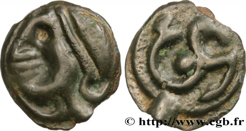 EDUENS, ÆDUI (BIBRACTE, Area of the Mont-Beuvray)
Type : Potin à l’hippocampe, ...