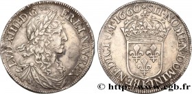 LOUIS XIV "THE SUN KING"
Type : Demi-écu au buste juvénile, 1er type 
Date : 1660 
Mint name / Town : Bordeaux 
Quantity minted : 107206 
Metal :...