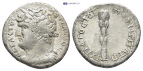 CAPPADOCIA. Caesarea. Hadrianus (117-138). Didrachm. (21mm, 5.8 g) Obv: AΔPIANOC CEBACTOC. Laureate head left. Rev: YΠATOC TO Γ ΠATHP ΠATPI. Club....
