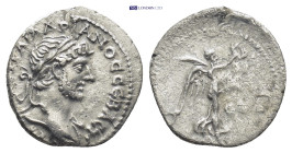 CAPPADOCIA, Caesarea AR drachm (Silver, 1.4 g, 14mm) Hadrian (117-138) year 5 = 119/120. Obv: ΑΥΤΟ ΚΑΙC ΤΡΑΙ ΑΔΡΙΑΝΟC CΕΒΑCΤ - Laureate, draped and cu...