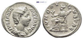 Julia Mamaea. Denarius. (19mm, 2.5 g) 222-235 d.C. Rome. Anv.: IVLIA MAMAEA AVG, diademed and draped bust to right. Rev.: IVNO AVGVSTAE, Juno seated t...