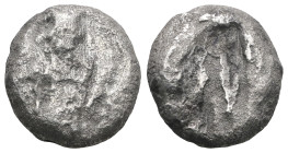 Lydia - Period of Artaxerxes-Darius III (ca. 450-330 BC) - AR Siglos
Weight 4,30 gr - Diameter 12 mm