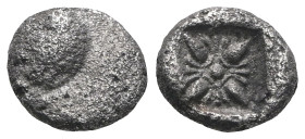 Greek silver coin. Weight 0,91 gr - Diameter 8 mm