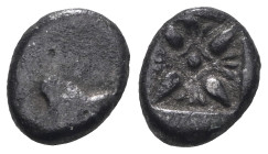 Greek silver coin. Weight 0,80 gr - Diameter 8 mm