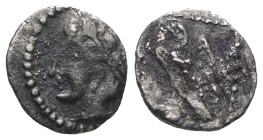 Greek silver coin. Weight 0,61 gr - Diameter 9 mm