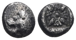 Greek silver coin. Weight 1,06 gr - Diameter 7 mm