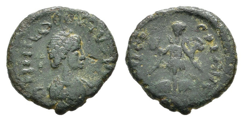 TEODOSIO II (408-450). Cizico?. Nummus. AE (0,72 g). D/ D N THEODO-SIVS P F AVG,...