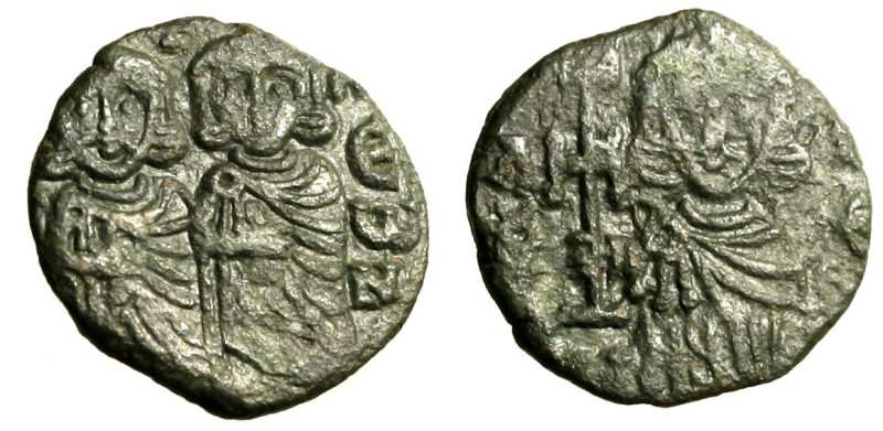 COSTANTINO V con LEONE IV (741-775) Follis per Siracusa (751-775). Busti frontal...