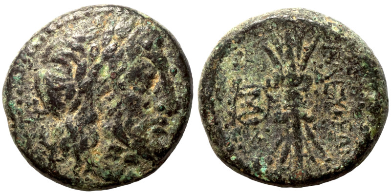 Greek coin 1-4 century Bronze

17mm 4,61g