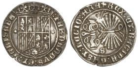 Spanish Monarchy

Ferdinand and Isabella

1 Real. SEVILLA. Anv.: Estrella - Escudo - estrella. Rev.: S en campo. 3,34 grs. (Pequeña grieta en cosp...