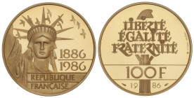 World Coins

France

100 Francs. 1986. 16,95 grs. AU (920). Centenario Estatua de la Libertad. En estuche original con certificado. KM-960b. PROOF...