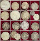 World Lots and Collections

Lote 13 monedas y 5 medallas. Siglos XIX y XX. VARIOS PAÍSES. AR y metal gris. Lote variado con un par de monedas de 10 ...