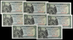 Spanish Banknotes

Estado Español

Lote 8 billetes 5 Pesetas. 15 Junio 1945. Capitulaciones de Santa Fe. Serie F. Dos series correlativas. (Alguna...