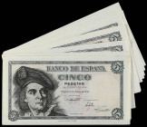 Spanish Banknotes

Estado Español

Lote 11 billetes 5 Pesetas. 5 Marzo 1948. Elcano. Serie J. Todos correlativos. (Alguna arruguita, alguna esquin...