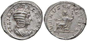 Giulia Domna (moglie di Settimio Severo) Antoniniano - Busto a d. - R/ Venere seduta a s. - RIC 388a AG (g 4,90) Ex Busso Peus, E-8, lotto 308

qSPL