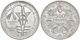 COMUNITA’ Economica degli Stati Africani Occidentali - 500 Franchi 1972 - KM 7 AG (g 25,00) Minimi segnetti da contatto

FDC
