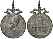 Alessandro VII (1655-1667) Medaglia 1667 An. XIII - Per la chiesa di Santa Maria in Campitelli con vista della facciata - Opus: Gaspare Morone Mola- A...