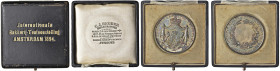 OLANDA Medaglia 1894 - Opus: Bgeer - AG (g 40,76 - Ø 47 mm) Minimi colpetti al bordo, sul bordo ARGENT in incuso, nell'astuccio d'epoca con la scritta...