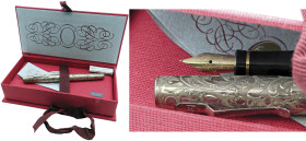 FERRARI DA VARESE -Penna Stilografica- Corpo della penna in argento ad alto titolo. Ricarica a cartuccia/converter. Pennino in oro 14kt. Penna nuova, ...