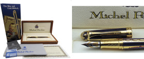 MICHEL PERCHIN The World War II, Commemorative Pen. -Penna stilografica- Edizione limitata 0347/4321. Corpo e cappuccio in resina blu a fasce in argen...