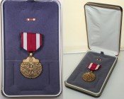 Collection of USA badges and decorations
USA. Medal for the Glorious Service (Meritorious Service Medal) 
Medal nadawany za wybitny czyn, lub służbę...