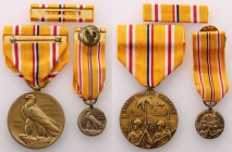 Collection of USA badges and decorations
USA. Medal za kampanię w Azji i na Pacyfiku (Asiatic-Pacific Campaign Medal) 
Medal przyznawany był persone...