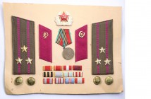 Decorations, Orders, Badges
POLSKA/ POLAND/ POLEN/ RUSSIA/ RUSSLAND/ РОССИЯ

Russia, ZSRR. Uniforms decorations - group on the underlay 
Bardzo do...