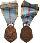 Decorations, Orders, Badges
POLSKA/ POLAND/ POLEN/ RUSSIA/ RUSSLAND/ РОССИЯ

Poland/France. Medal for merit of war 1939-1945 
Wydana w 1948 r. dla...