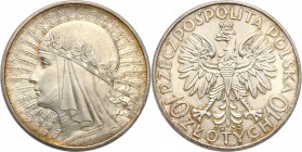 Poland II Republic 
POLSKA / POLAND / POLEN

II RP. 10 zlotych 1933 Womens head 
Pięknie zachowana moneta. Kolorowa patyna.Parchimowicz 120c
Waga...
