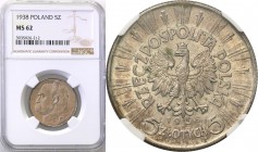 Poland II Republic 
POLSKA / POLAND / POLEN

II RP. 5 zlotych 1938 Pilsudski NGC MS62 
Piękny egzemplarz, połysk menniczy, wiekowa patyna. Rzadki ...