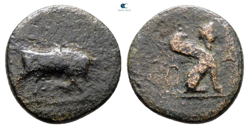 Caria. Kaunos circa 350-300 BC. 
Bronze Æ

13 mm, 1,33 g



Fine