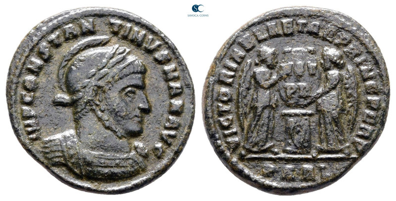 Constantine I the Great AD 306-337. Arelate (Arles)
Follis Æ

18 mm, 2,89 g
...