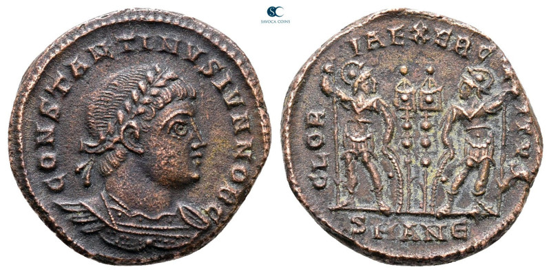 Constantine II, as Caesar AD 317-337. Antioch
Follis Æ

17 mm, 3,08 g



...