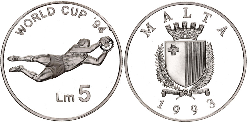 Malta 5 Liri 1993

KM# 107, N# 86895; Silver 31.63 g., Proof; 1994 Soccer Worl...